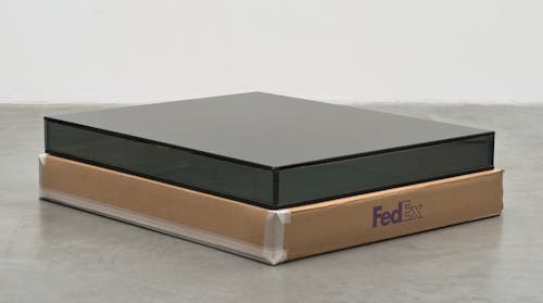 FedEx Medium Framed Art Box 2011 FedEx 163095 REV 7/11 Standard Overnight...